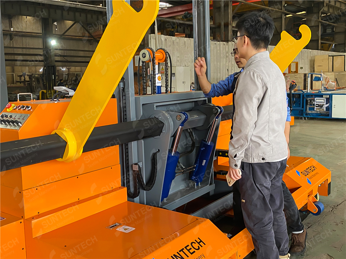 Warp Beam Lift Trolley